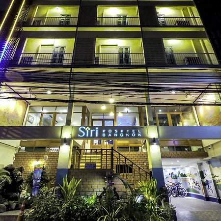 Siri Poshtel Bangkok-2